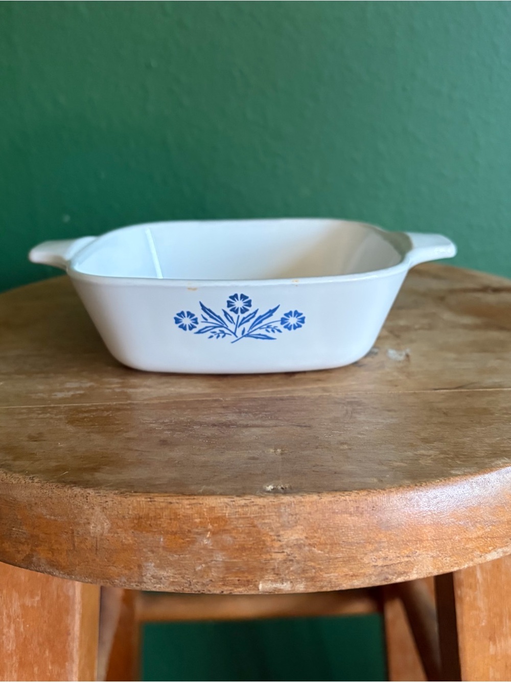 Vintage Corning Ware Blue Cornflower 1.75 Cup casserole dish no lid